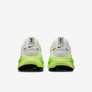 Tenis Deportivo Vomero 18
