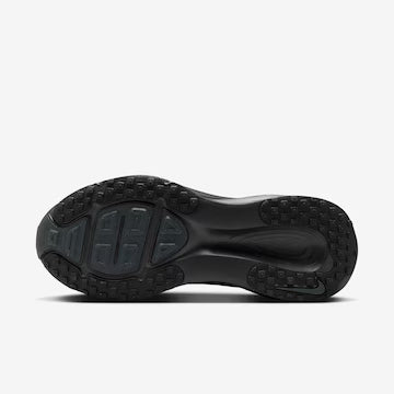 Tenis Deportivo Vomero 18
