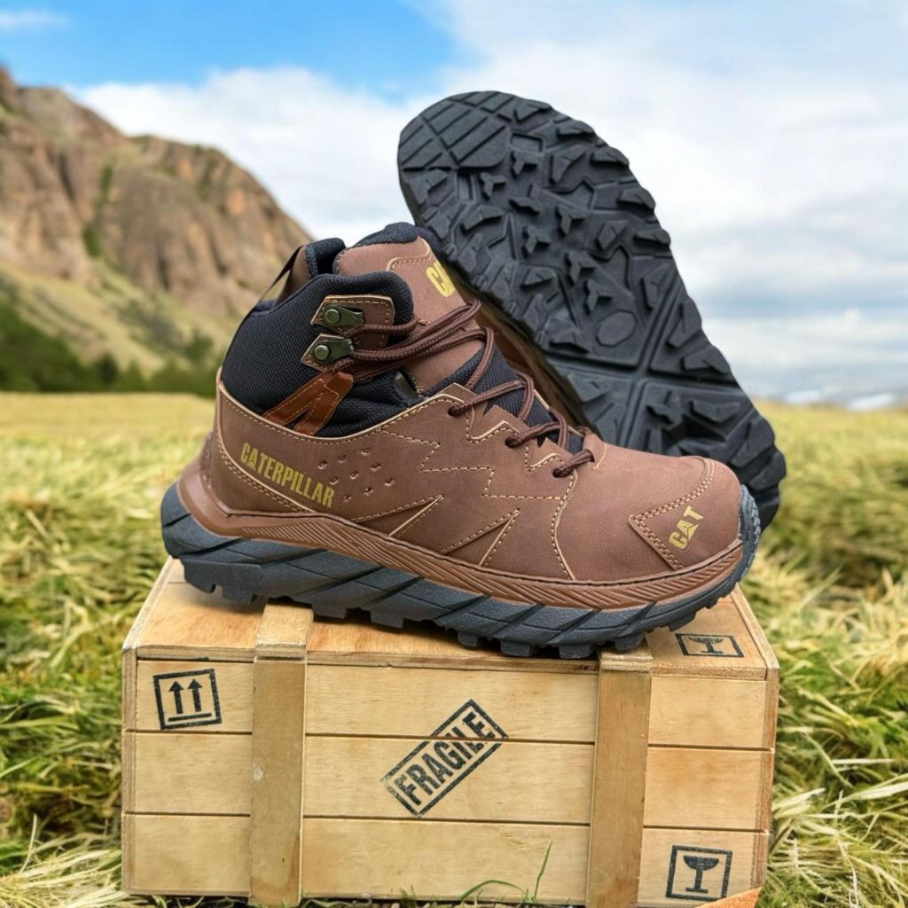 Bota Caballero CAT C010